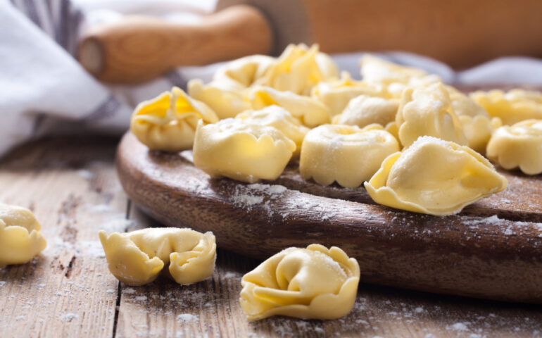 I tortellini bolognesi: perché hanno quella particolare forma?