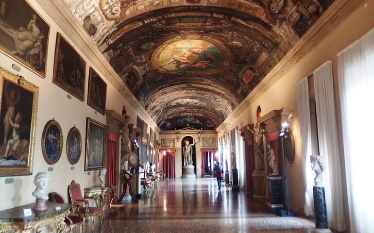Bologna,_Palazzo_D'_Accursio,_Collezioni_comunali_d'arte