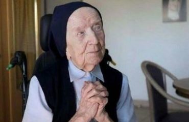Addio a Suor Andrée: la donna più anziana del mondo muore a 118 anni
