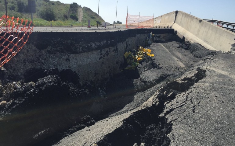 Lo scandalo del crollo della 554: la Procura di Cagliari apre un’inchiesta