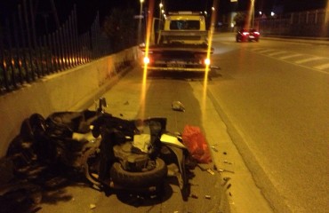 la moto dopo l'incidente a Flumini ( foto P.Pigliacampo)