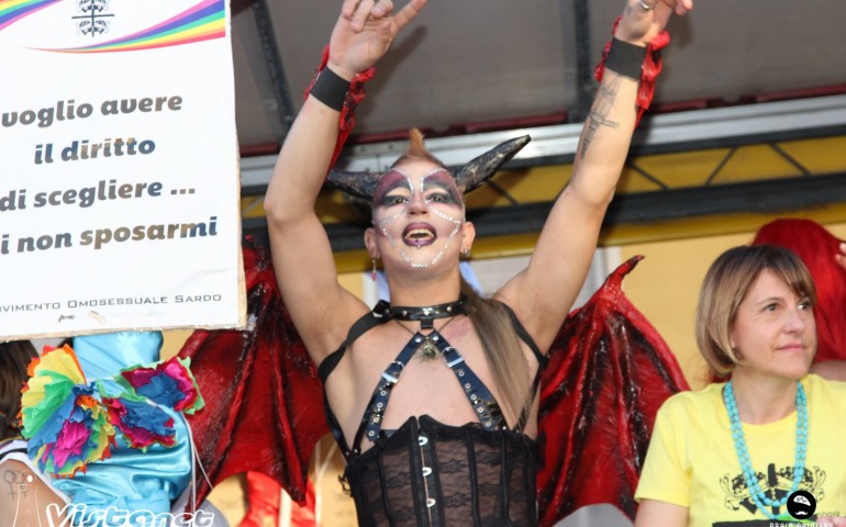 Sardegna Pride 2015: il racconto in una FOTOGALLERY