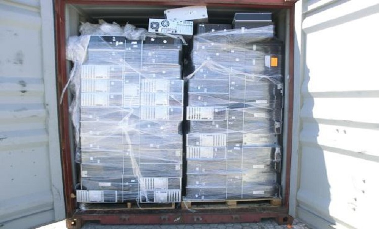 Cagliari: sequestrato al Porto Canale un container carico di rifiuti illeciti destinati all’Egitto
