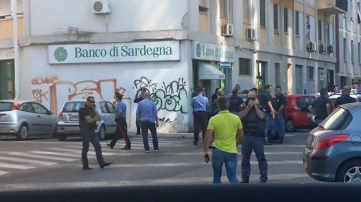 Tentata rapina al Banco di Sardegna: si cerca il terzo uomo