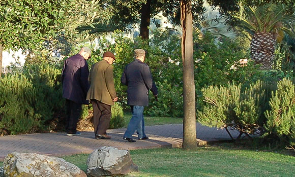 Dai farmaci a domicilio, ai servizi di assistenza. Al via l’estate solidale a Cagliari