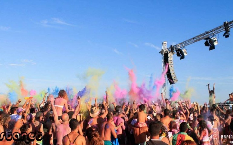 Holi Color, il festival del colore torna in grande stile in Ogliastra il 14 e 15 agosto
