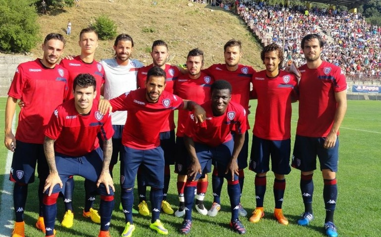 Serie B. Parte la stagione ufficiale del Cagliari: domenica al S.Elia arriva l’Entella.