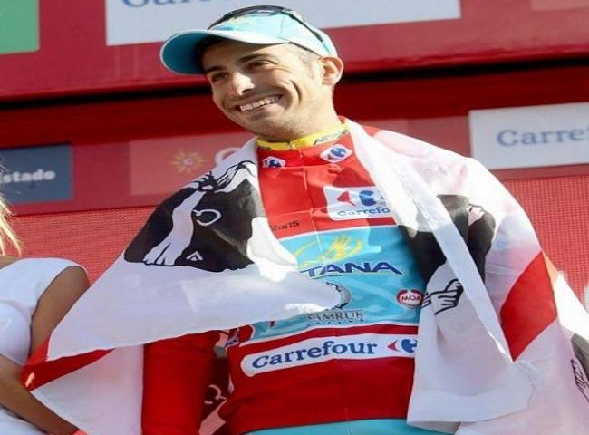 Fabio Aru, Re della Vuelta. Storica vittoria a Madrid per il ciclista di Villacidro