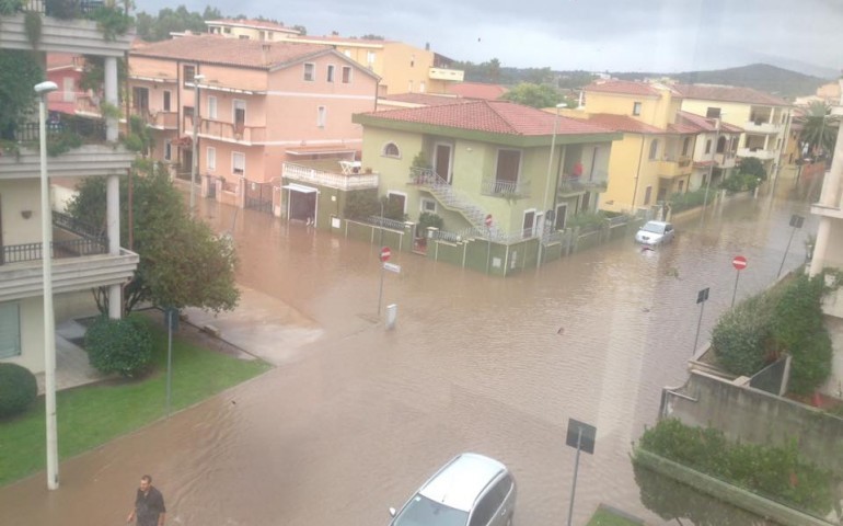 Panico ad Olbia: esonda il rio Siligheddu. Il Sindaco ai cittadini “osservate tutte le precauzioni”