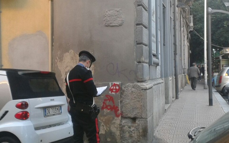Due balordi violentano un transessuale a Cagliari. Arrestati