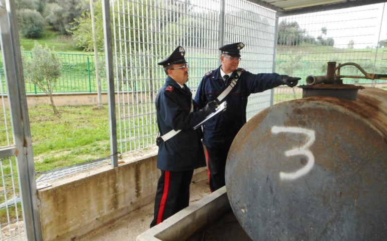 Rubano gasolio da una scuola e portano via le taniche con un passeggino. E’ successo a Villamar