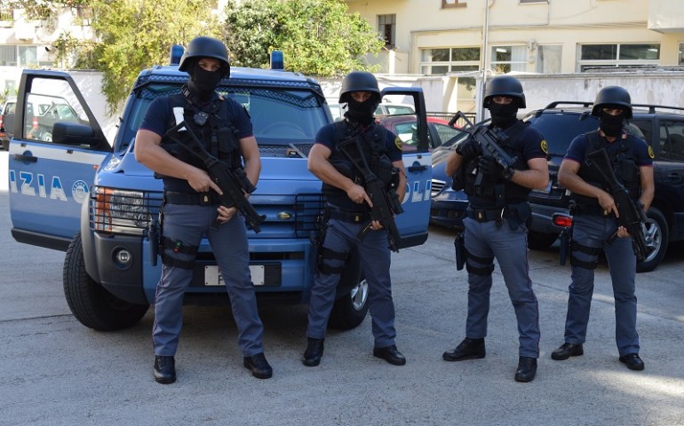 A Cagliari arrivano gli agenti antiterrorismo