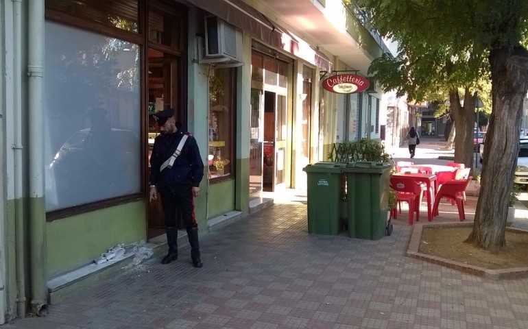 Sventata rapina a Selargius. Nel mirino il Bar Lopes 2