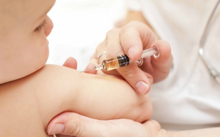 Vaccini. Arru: “decidere di non vaccinare i propri bambini rappresenta un comportamento rischioso e irresponsabile”