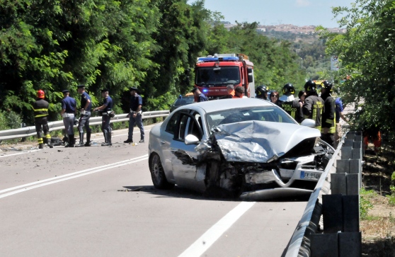 Sicurezza stradale: dati da brivido. 96 morti per incidenti solo nel 2015