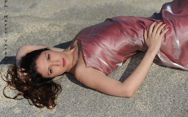 Cagliaritani nel mondo. Valeria Bandino, attrice e produttrice a Dublino, passando per il red carpet di Cannes e gli Actor’s Studios di Los Angeles