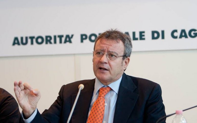 “Massidda: Ryanair abbandona Cagliari e la politica si nasconde.”
