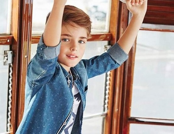 E’ sardo il nuovo volto della collezione 2016 Armani junior: Andrea Arru, 8 anni di Ploaghe