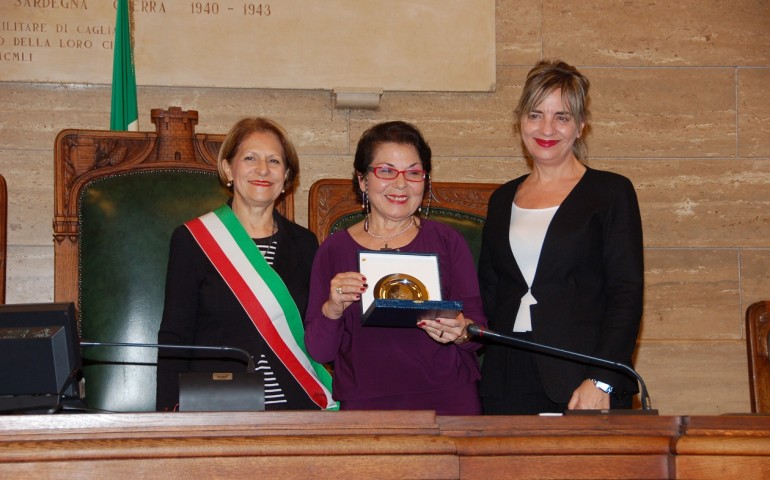 Cagliari premia Graziella Lussu, il medico sardo esempio di solidarietà.
