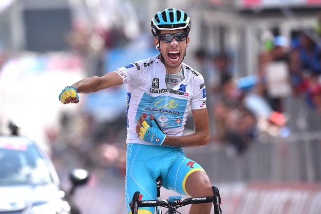 Fabio Aru pedala per “Una vera impresa”. L’ateneo cagliaritano arruola il campione per un progetto formativo