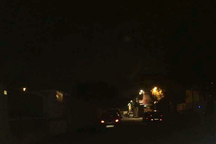 Blackout ad Assemini: quartieri al buio da un mese. Infuriati i residenti