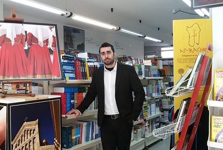 Libreria Cocco. La ricetta vincente di Alessandro, imprenditore, editore e libraio cagliaritano: “Sono un entusiasta”