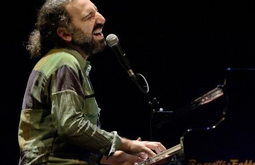 Stefano Bollani in concerto - immagine @StefanoPoggialini