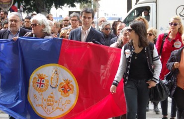 zedda e del zompo alla manifestazione per l'università