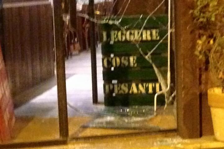 Ladri nella notte nel ristorante: rubato l’incasso di Corso Dodici