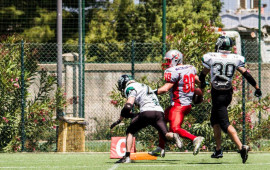 Il touchdown in progressione di Matia Pisu (foto Giulia Congia)