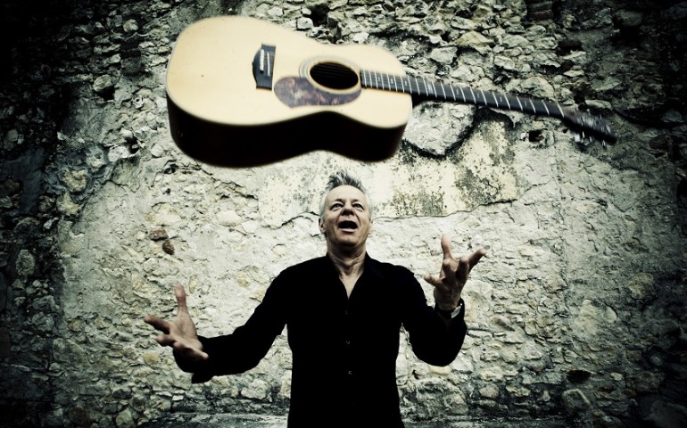 Tommy Emmanuel (foto Simone Cecchetti)