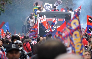 I festeggiamenti per la promozione del Cagliari