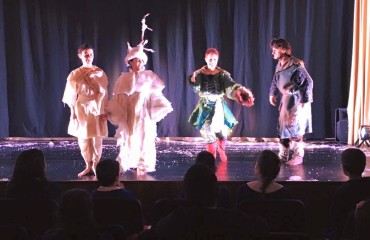 Lo spettacolo "Baba Yaga" a teatro