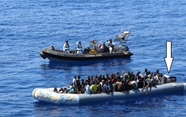 Un barcone di migranti