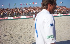 Antonio Conte al Poetto (foto Stefano Cortis)