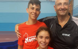 Il tecnico Sandro Poma con il figlio Marco e Rossana Ferciug