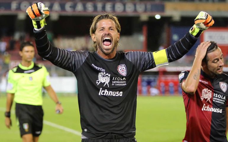 Storari esulta al termine della partita con la Roma