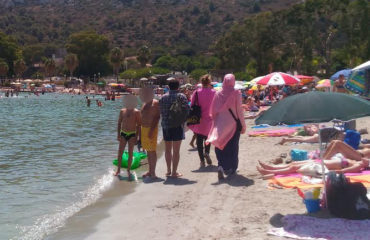 Burqa al Poetto (foto M.L. Porcella Ciusa)