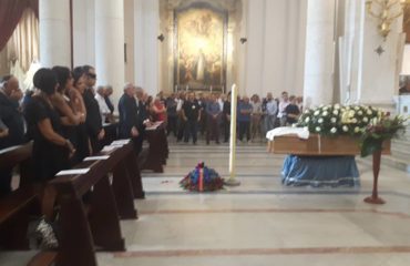 L'interno della chiesa di Bonaria (foto S. Lapenna)