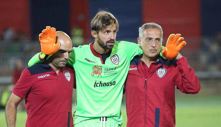 Il Cagliari Calcio si piega ai dettami della “tifoseria” organizzata: la storia si ripete