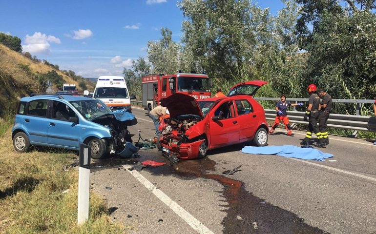 Incidente al bivio tra Villanovafranca e il comune di Las Plassas: un morto e 4 feriti