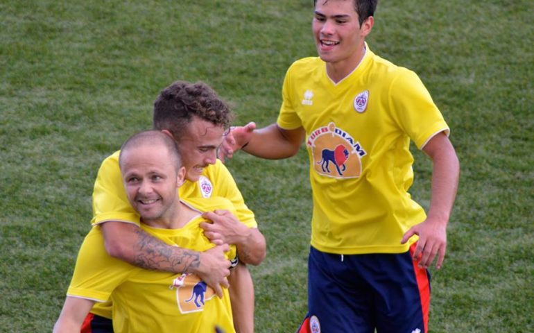 Zero punti per le cagliaritane in Eccellenza. In Coppa passano 2000 e Frassinetti.