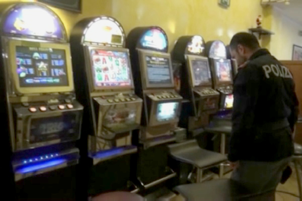 Sequestro di slot-machine “non conformi” a Maracalagonis
