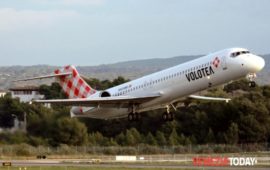 Volotea, Elmas, Aeroporto, Avaria, Ritardi