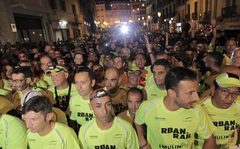 La corsa dei mille nella notte cagliaritana: Alberto Sulis si aggiudica il Cagliari Urban Trail