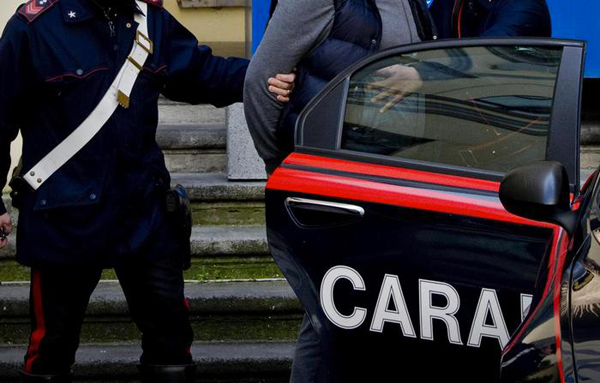 carabinieri arresto