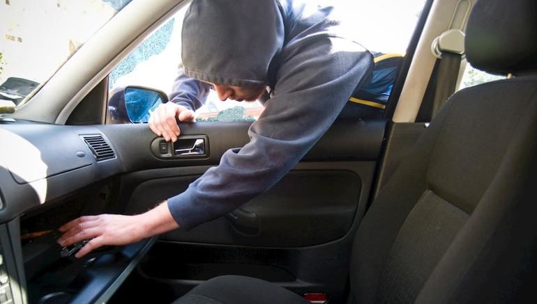 Topi d’auto e di moto nelle “trappole” della Polizia