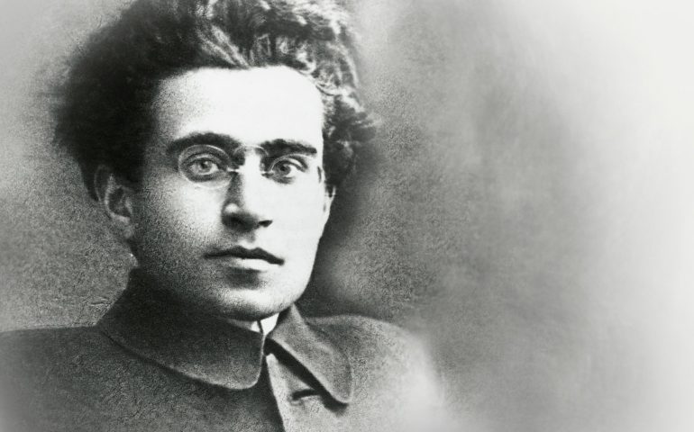 La mostra “Antonio Gramsci, i quaderni e i libri dal carcere” arriva a Cagliari. In esposizione i libri e i manoscritti originali del grande pensatore sardo