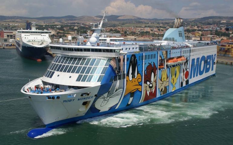 Allarme Coronavirus su traghetto Moby sbarcato a Cagliari: tampone a un passeggero