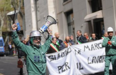 Eurallumina, protesta degli operai in immagine di repertorio